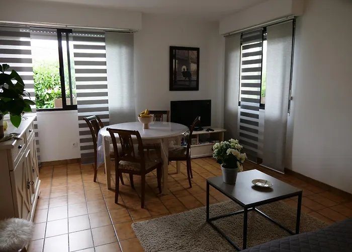 Chez Martine Appartement Tout Confort Entierement Independant