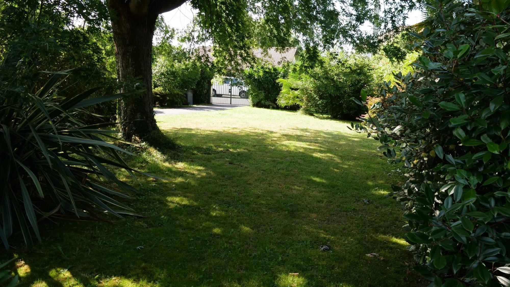Appartement Chez Martine Confort Entierement Independant Pau